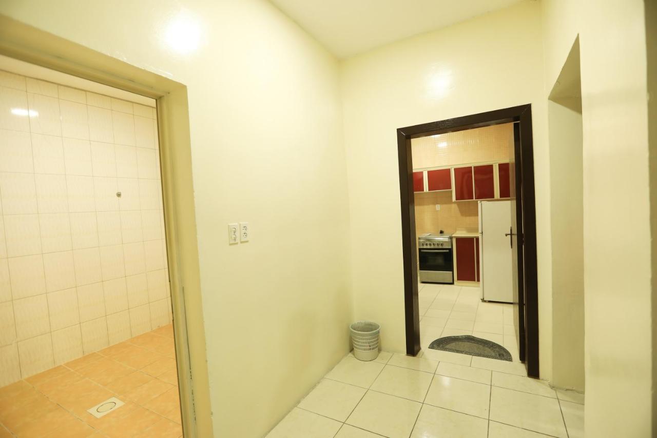 Al Eairy Apartments -Aldamam 7 Sayhat Εξωτερικό φωτογραφία