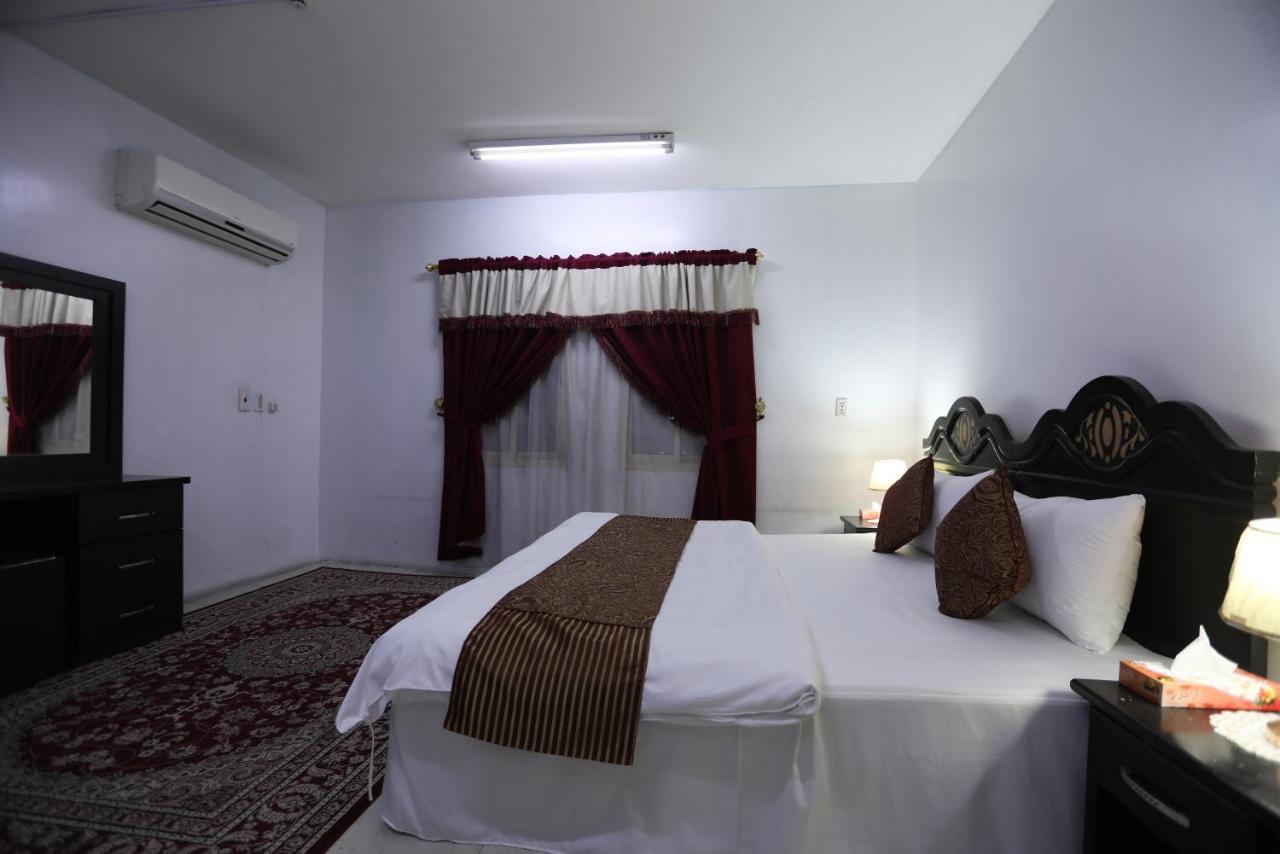 Al Eairy Apartments -Aldamam 7 Sayhat Εξωτερικό φωτογραφία