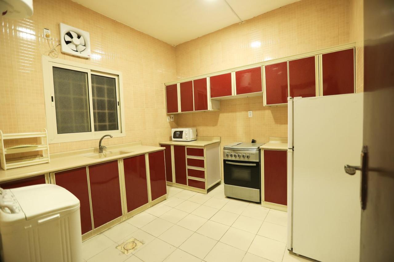 Al Eairy Apartments -Aldamam 7 Sayhat Εξωτερικό φωτογραφία